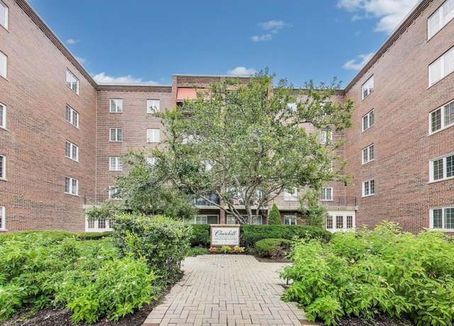 Property at 519 N Main St Unit 4EN, Glen Ellyn, IL 60137, 1 bed, 1 bath