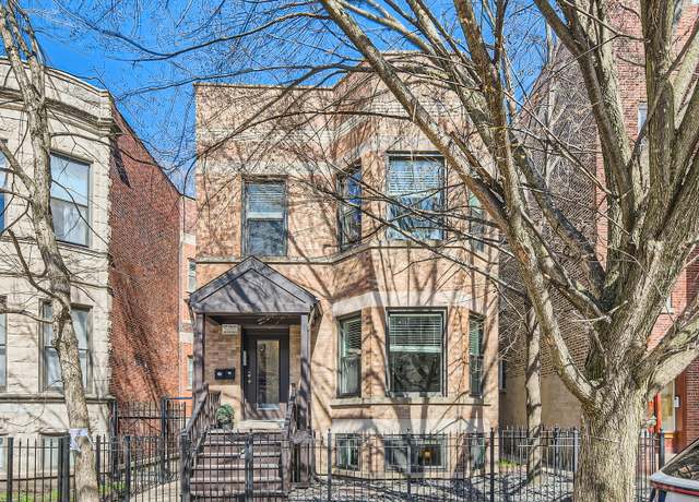 Property at 1046 W Dakin St, Chicago, IL 60613, 9 beds, 4 baths
