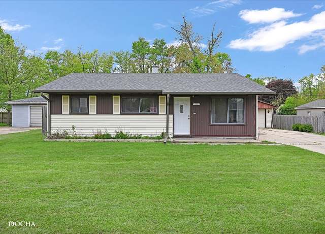Property at 1323 Chippewa Dr, Ottawa, IL 61350, 3 beds, 2 baths