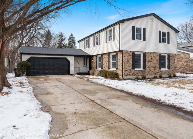 Property at 1525 Chickasaw Dr, Naperville, IL 60563, 5 beds, 3 baths