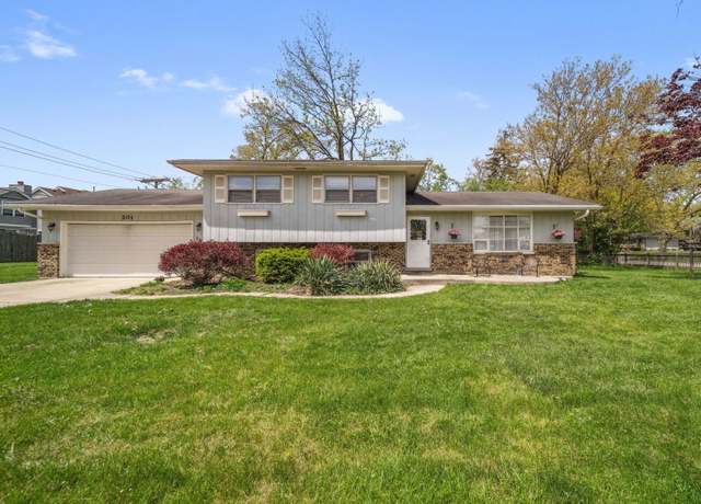 Property at 201 41st St, Downers Grove, IL 60515, 3 beds, 2 baths
