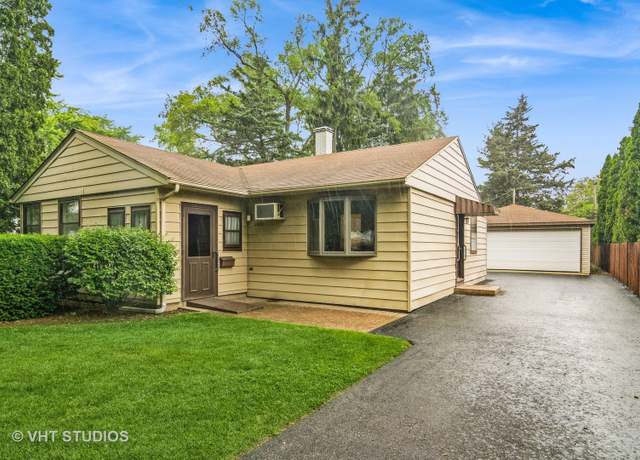 Property at 2200 Saint James St, Rolling Meadows, IL 60008, 3 beds, 1 bath