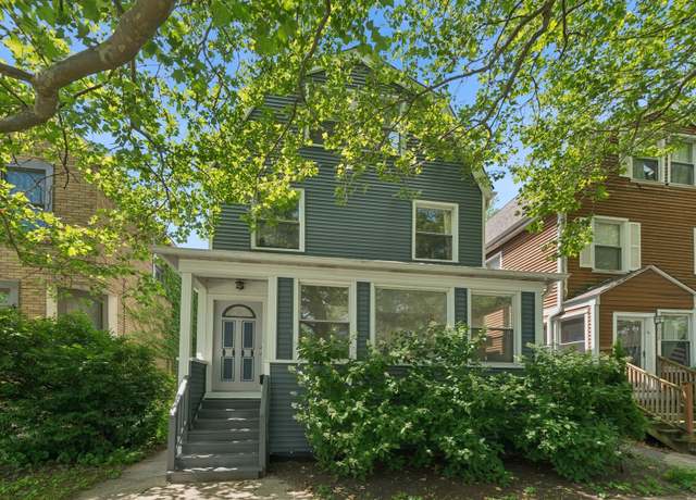 Property at 1006 Foster St, Evanston, IL 60201, 5 beds, 4.5 baths