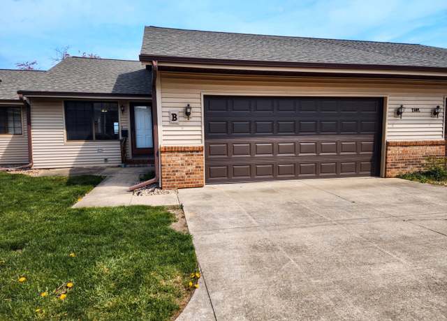 Property at 2002 Eagle Ridge Ct Unit B, Urbana, IL 61802, 2 beds, 2 baths