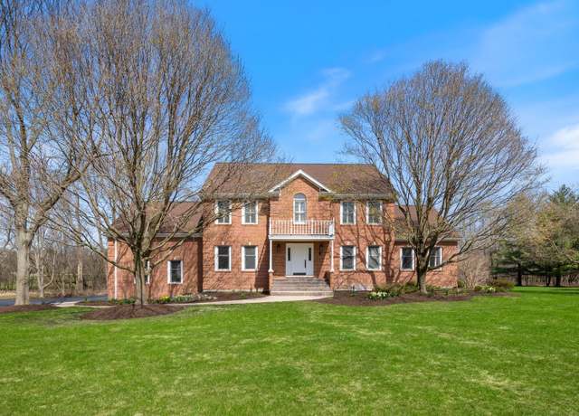 Property at 1713 Brookside Ln, Long Grove, IL 60047, 5 beds, 4.5 baths