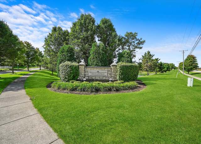 Property at 2412 Fleetwood Dr, Joliet, IL 60432