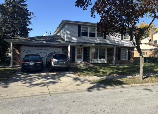 Property at 9270 N Courtland Dr, Niles, IL 60714, 4 beds, 2 baths