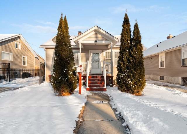 Property at 408 S East Ave, Aurora, IL 60505, 4 beds, 2 baths