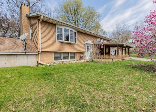 Property at 13009 2100 Ave N, Princeton, IL 61356, 4 beds, 2 baths