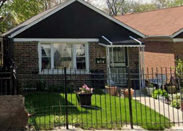 Property at 414 N Avers Ave, Chicago, IL 60624, 4 beds, 1.5 baths