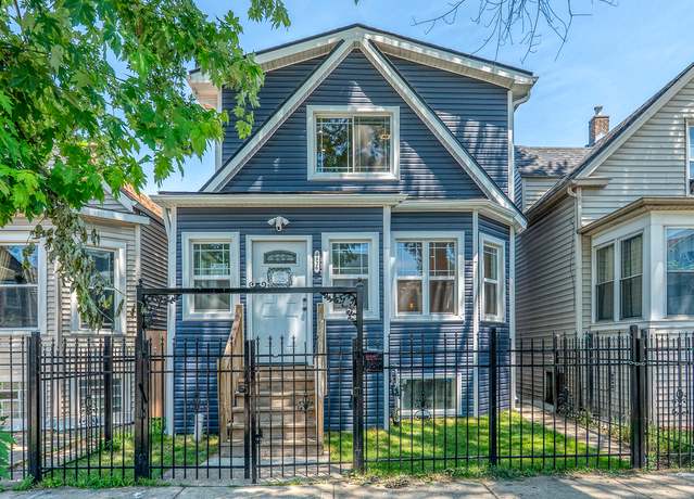 Property at 4826 W Potomac Ave, Chicago, IL 60651, 3 beds, 2.5 baths
