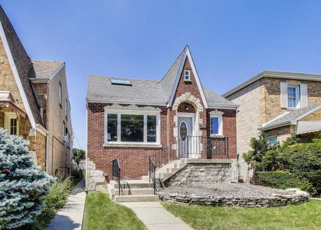 Property at 1622 Kenilworth Ave, Berwyn, IL 60402, 5 beds, 3 baths