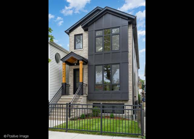 Property at 1916 N Hermitage Ave, Chicago, IL 60622, 6 beds, 5 baths
