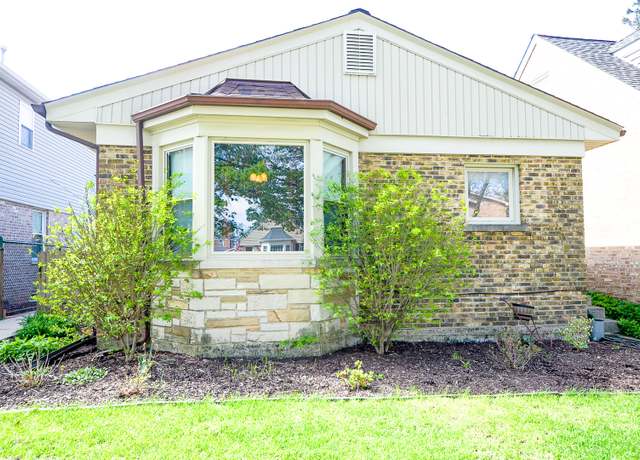 Property at 7729 W Myrtle Ave, Chicago, IL 60631, 3 beds, 1 bath