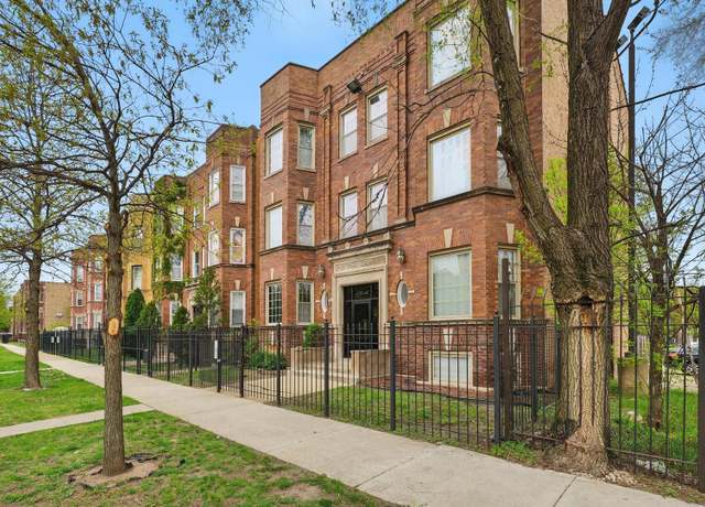 Property at 5745 S Calumet Ave Unit GS, Chicago, IL 60637, 3 beds, 2 baths