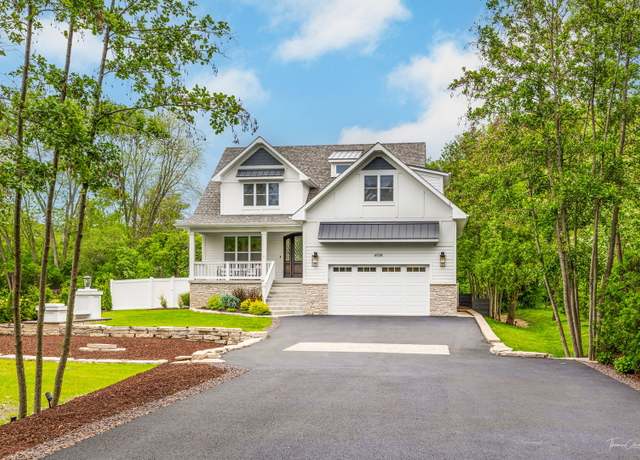 Property at 6538 Bentley Ave, Willowbrook, IL 60527, 4 beds, 4.5 baths