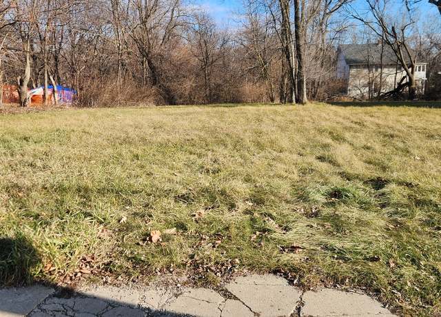 Property at 1006 Kishwaukee St, Rockford, IL 61104