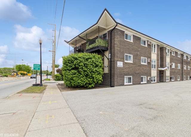 Property at 9307 Irving Park Rd #17, Schiller Park, IL 60176, 1 bed, 1 bath