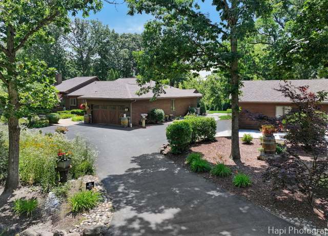 Property at 24099 W Haidi Ln, Lake Villa, IL 60046, 4 beds, 4 baths