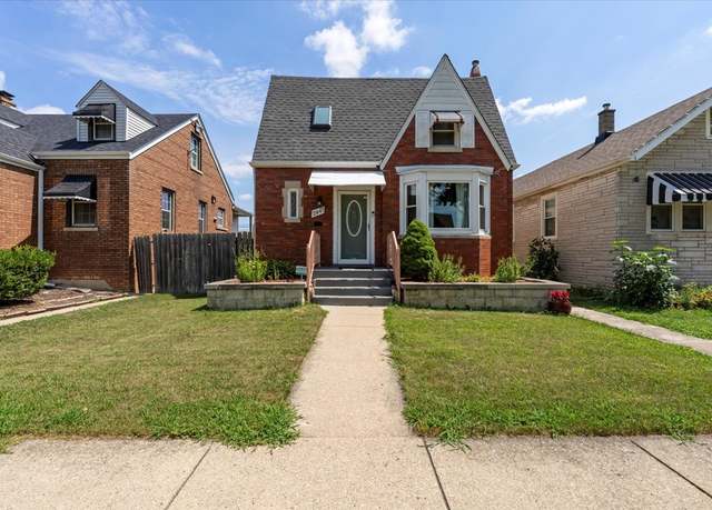 Property at 2847 N Meade Ave, Chicago, IL 60634, 6 beds, 3 baths