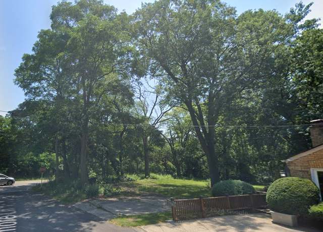 Property at 26642 N Il Route 83, Mundelein, IL 60060