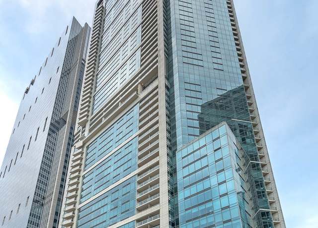 Property at 340 E Randolph St Unit P5-21, Chicago, IL 60601