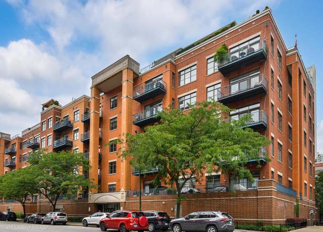 Property at 550 W Fulton St #404, Chicago, IL 60661, 2 beds, 2 baths