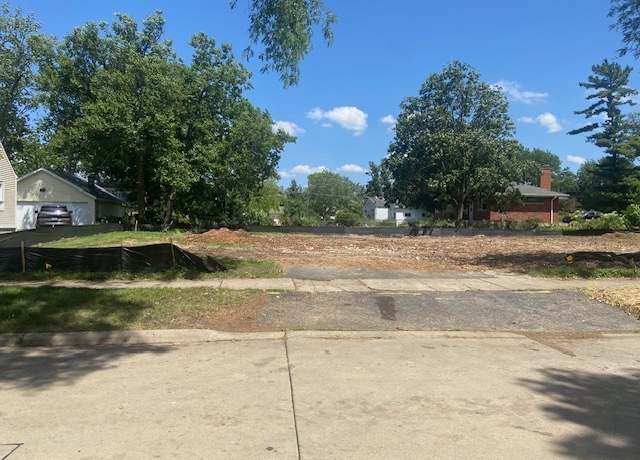 Property at 451 S Garfield Ter, Lombard, IL 60148