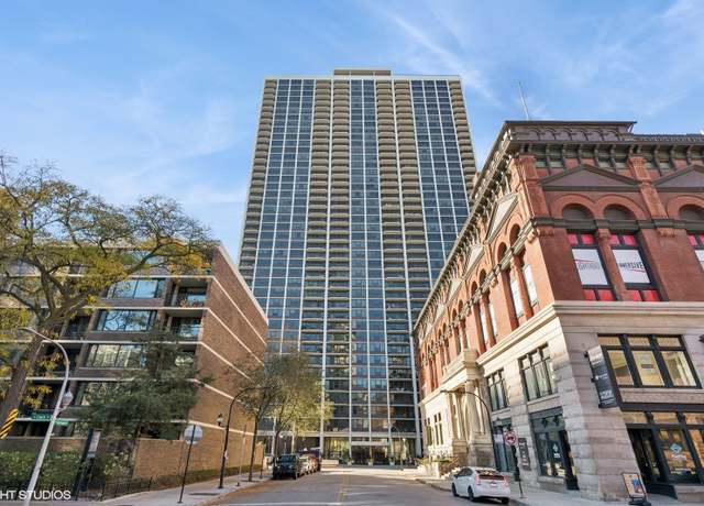 Property at 1560 N Sandburg Ter #915, Chicago, IL 60610, 2 beds, 2 baths