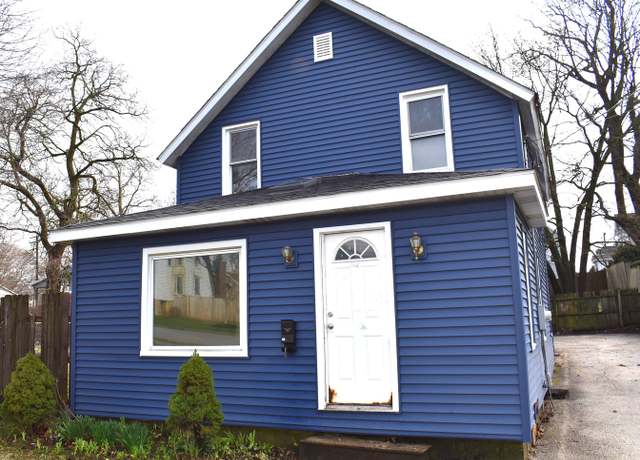 Property at 319 E 8th St, Lockport, IL 60441, 2 beds, 1 bath