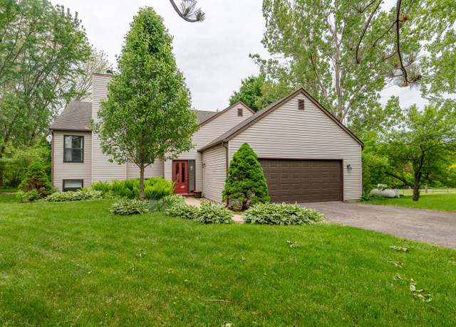 Property at 2995 N Silver Ridge Dr, Oregon, IL 61061, 4 beds, 3 baths