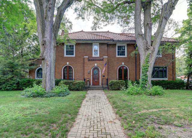 Property at 1411 1st Ave, Sterling, IL 61081, 5 beds, 3.5 baths