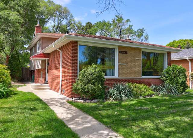 Property at 4830 N Nashville Ave, Chicago, IL 60656, 3 beds, 2 baths