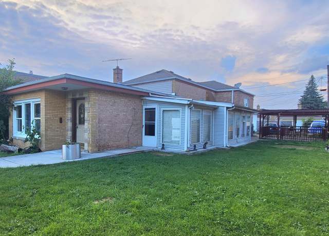 Property at 3616 W 56th St, Chicago, IL 60629, 4 beds, 2 baths