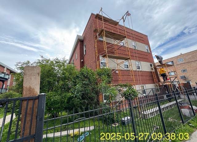 Property at 6415 N Damen Ave Unit 2W, Chicago, IL 60645, 2 beds, 2 baths