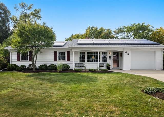 Property at 6 S Sycamore Ln, North Aurora, IL 60542, 3 beds, 1 bath