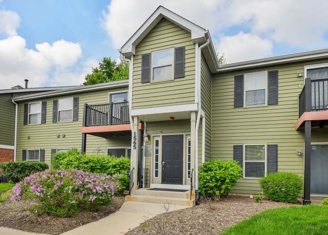 Property at 1565 Raymond Dr #102, Naperville, IL 60563, 2 beds, 1 bath