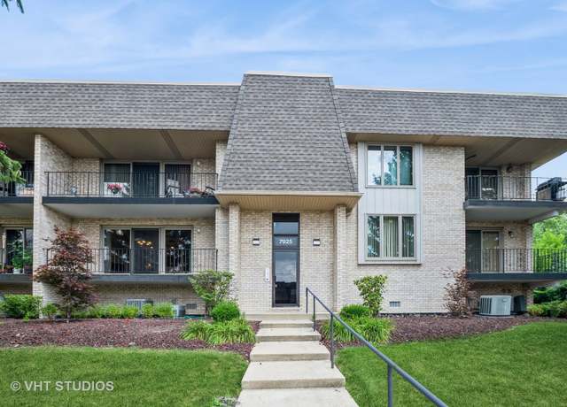 Property at 7925 W 157th St Unit 1N, Orland Park, IL 60462, 2 beds, 2 baths