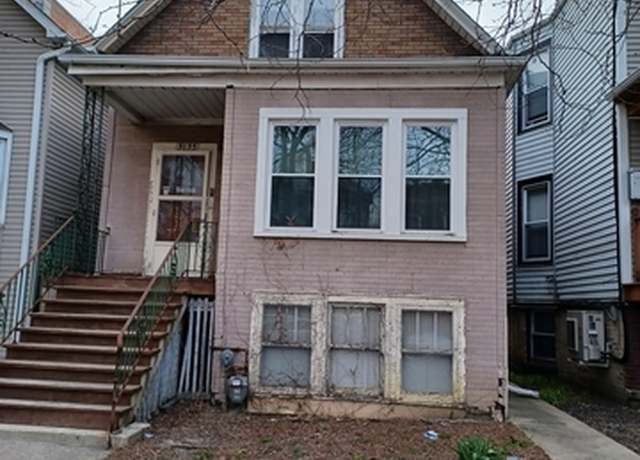 Property at 3135 N Central Park Ave, Chicago, IL 60618, 5 beds, 2 baths