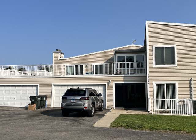 Property at 2254 N Baldwin Way Unit 4A, Palatine, IL 60074, 2 beds, 2 baths