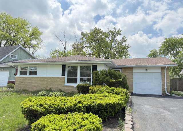 Property at 3313 Maple Ln, Hazel Crest, IL 60429, 3 beds, 2 baths