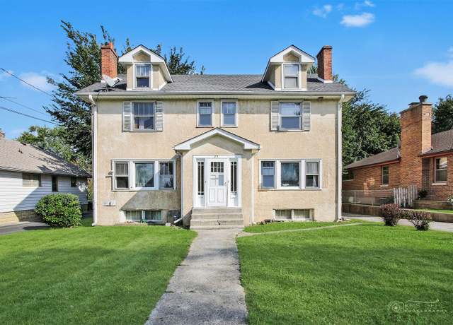 Property at 25 Keller Ave, Waukegan, IL 60085, 4 beds, 1 bath