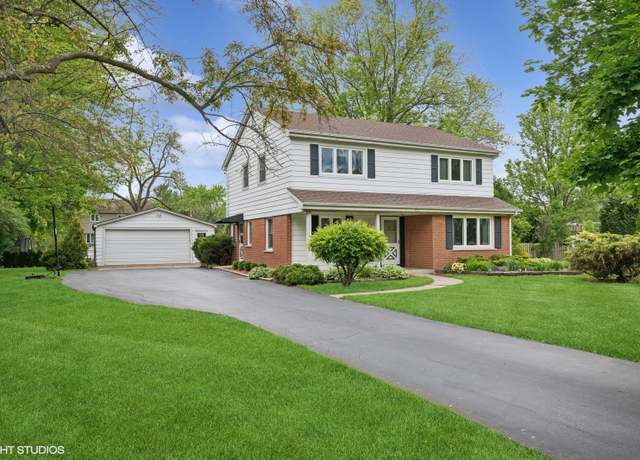 Property at 211 W Kenilworth Ave, Prospect Heights, IL 60070, 4 beds, 2.5 baths