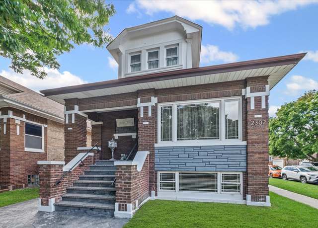 Property at 2302 Scoville Ave, Berwyn, IL 60402, 3 beds, 2.5 baths