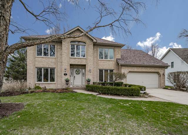 Property at 2624 Haddassah Dr, Naperville, IL 60565, 4 beds, 3 baths