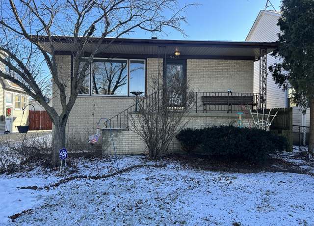 Property at 5431 S 7th Ave, Countryside, IL 60525, 3 beds, 2.5 baths