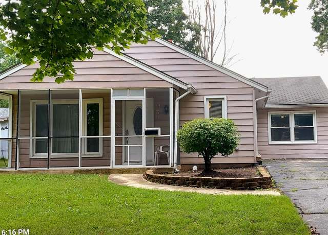Property at 70 Eastfield Rd, Montgomery, IL 60538, 4 beds, 1 bath