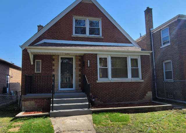 Property at 10723 S Avenue C St, Chicago, IL 60617, 6 beds, 2 baths