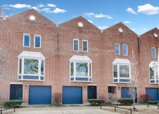 Property at 1043 W Berwyn Ave, Chicago, IL 60640, 3 beds, 3.5 baths