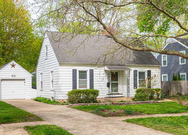 Property at 800 Anderson Blvd, Geneva, IL 60134, 3 beds, 1 bath